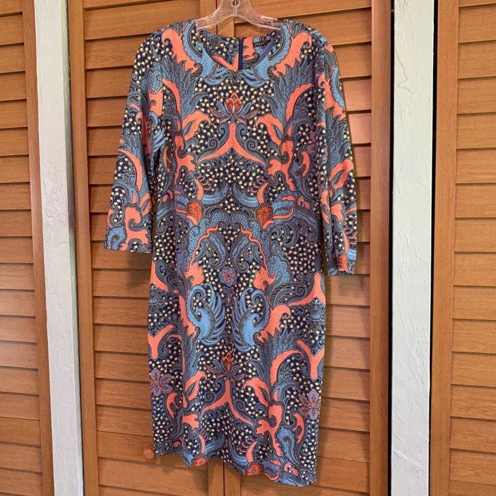 J. McLaughlin Dress with 3/4 length sleeves
